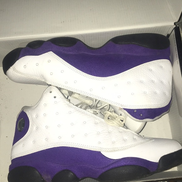 retro 13s lakers